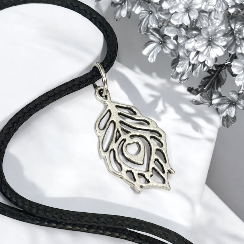 5 For $25💫Silver Peacock Feather Pendant Necklace - Picture 4 of 4
